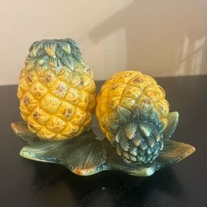 3-Piece Pineapple Salt and Pepper Shakers